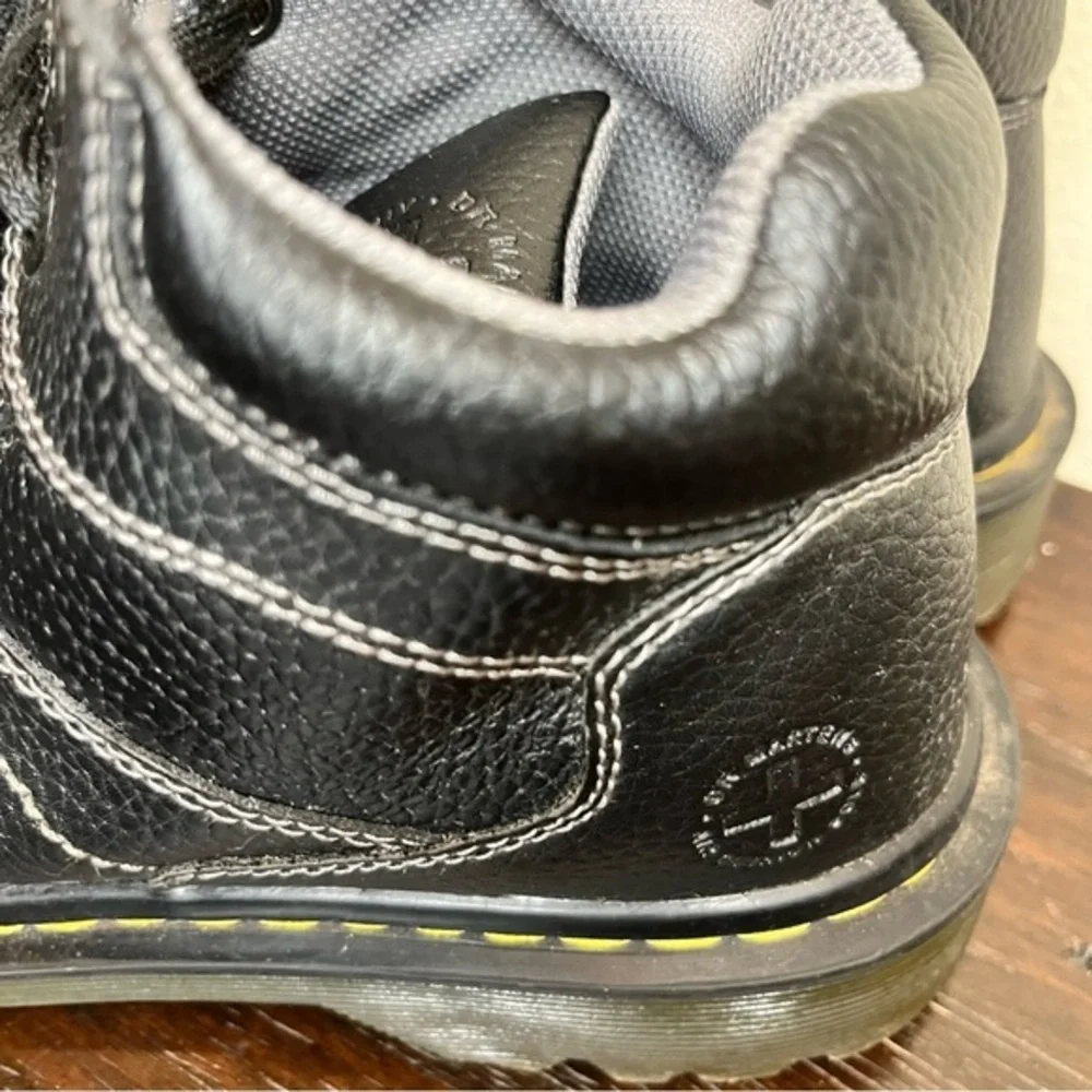 Dr. Martens Harrisland Black Boots Women’s 9/Men’s 7‎